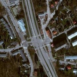 Satellite imagery of 327, SE