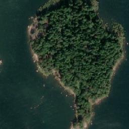 Satellite imagery of Mansikkaniemi, FI