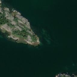 Satellite imagery of Flånholm, AX