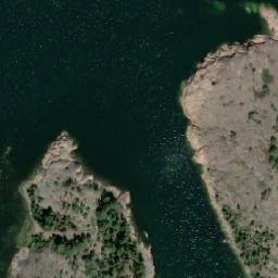 Satellite imagery of Måsklobb, AX