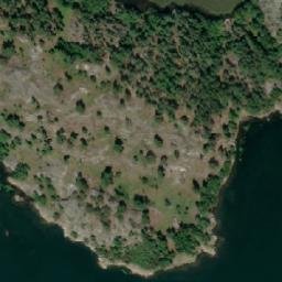 Satellite imagery of Hallonnäs, FI