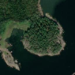 Satellite imagery of Vadholmen, FI