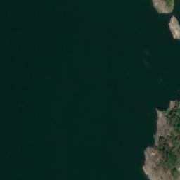 Satellite imagery of Hallonholmen, FI