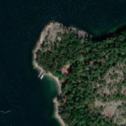 Satellite imagery of Halsholm, FI