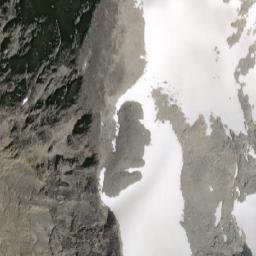 Satellite imagery of Tom Thumb Mountain, CA