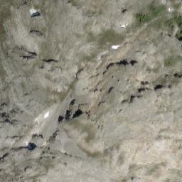 Satellite imagery of Stovel Peak, CA