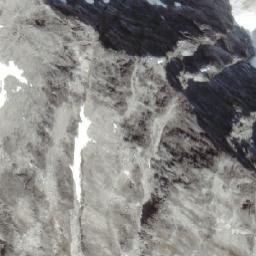 Satellite imagery of Mount Kelsall, CA