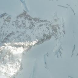 Satellite imagery of Mount Foster, CA