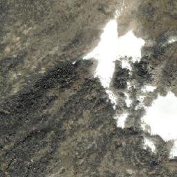 Satellite imagery of Four Crown Mountain, CA