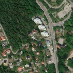 Satellite imagery of Edsbergs Slott, SE