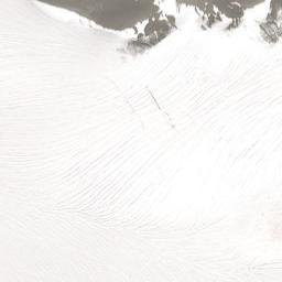 Satellite imagery of Mount Henry Clay, CA