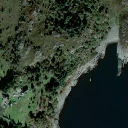 Satellite imagery of Austnes, NO