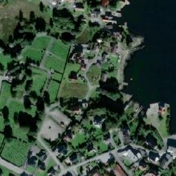 Satellite imagery of Kalvatreneset, NO