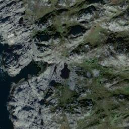 Satellite imagery of Båsen, NO