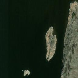 Satellite imagery of Løvøyknubben, NO