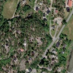 Satellite imagery of cairn, SE