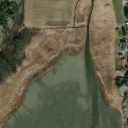 Satellite imagery of Arnfinntangen, NO
