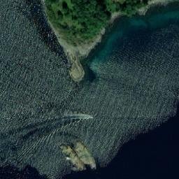 Satellite imagery of Navarnes, NO