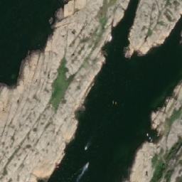 Satellite imagery of Høiholmen, NO