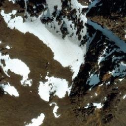 Satellite imagery of Mount Adams, CA