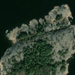 Satellite imagery of Løpertangen, NO