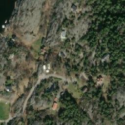 Satellite imagery of cairn, SE