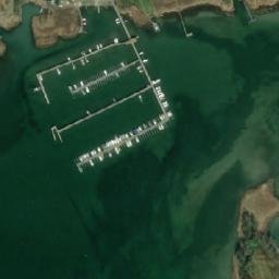 Satellite imagery of Gumsen, SE