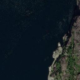 Satellite imagery of Uksen, NO