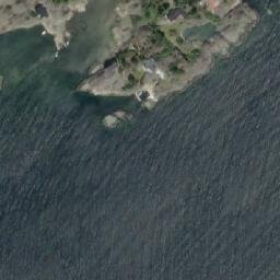 Satellite imagery of Emanuelskjær, NO