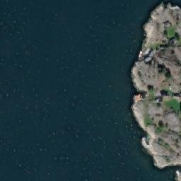 Satellite imagery of Berøytangen, NO