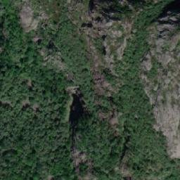 Satellite imagery of cairn, NO