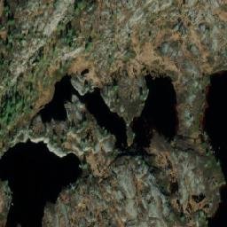 Satellite imagery of Langaups, NO