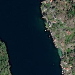 Satellite imagery of Garpvollpynten, NO