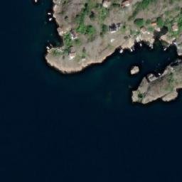 Satellite imagery of Dernes, NO