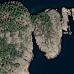 Satellite imagery of Kvaknes, NO