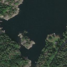 Satellite imagery of Flosternes, NO