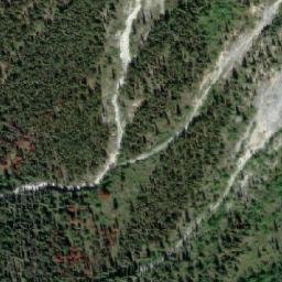 Satellite imagery of Split Top Mountain, CA