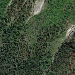 Satellite imagery of Split Top Mountain, CA
