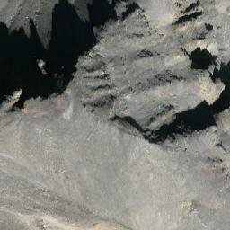 Satellite imagery of Sandhurst Peak, CA