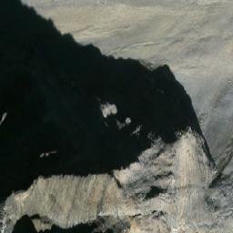 Satellite imagery of Raleigh Ridge, CA