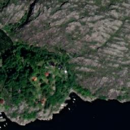 Satellite imagery of Bremsnes, NO