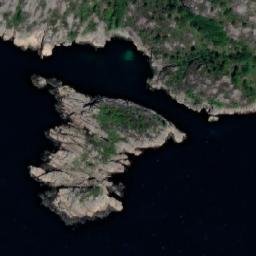 Satellite imagery of Napp, NO