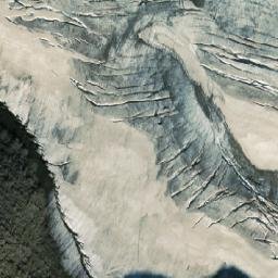 Satellite imagery of Senio Mountain, CA