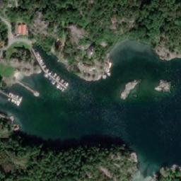 Satellite imagery of Røynes, NO