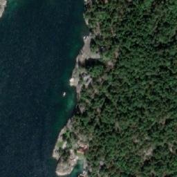 Satellite imagery of Lille Akkuraten, NO