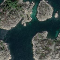 Satellite imagery of Lyngholmskjærane, NO