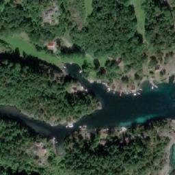 Satellite imagery of Bremnes, NO