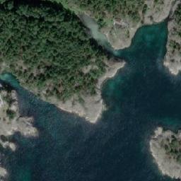 Satellite imagery of Bremnes, NO
