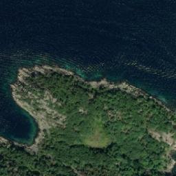 Satellite imagery of Austnes, NO