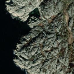Satellite imagery of Lyröskaten, SE